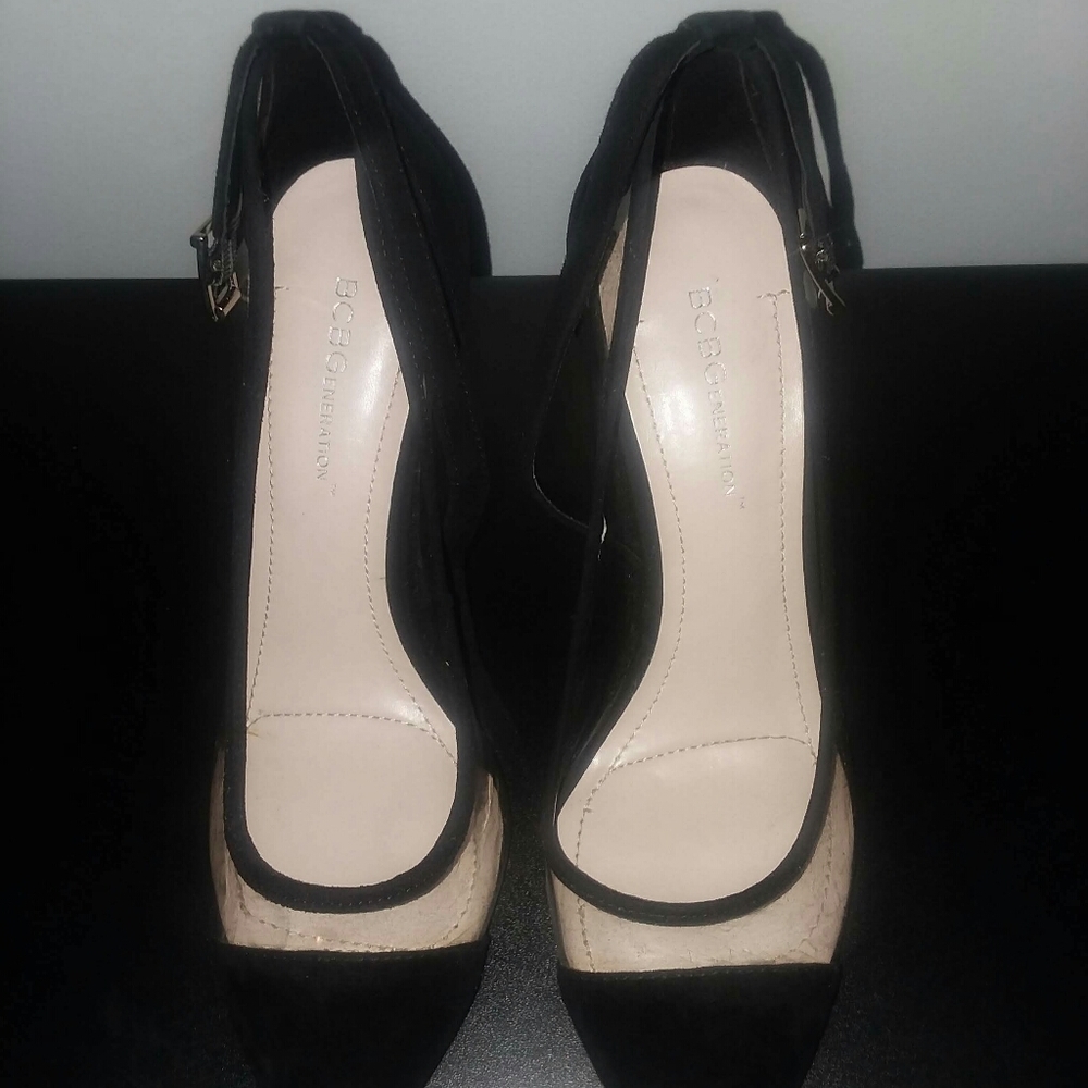 BCBGENERATION Cynthia Pointed Ankle-Toe Straps - Picture 4 of 7